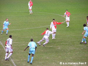 Perez presse, rcupre et relance