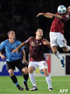 Diego Perez contre le Vnzula
