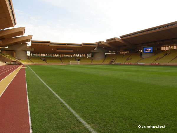 Le stade