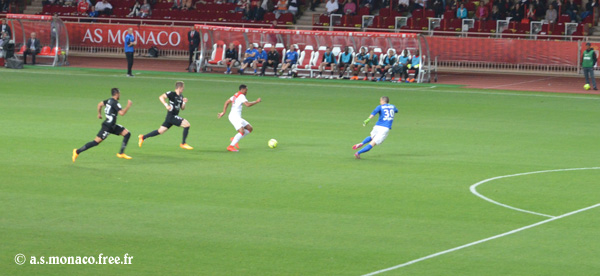 Martial lancé en profondeur...