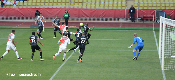 ...mis en corner