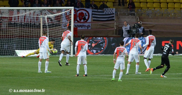 ...Subasic se couche
