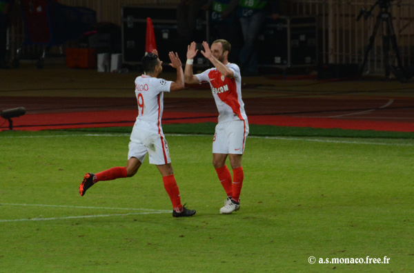 Germain et Falcao heureux du coup joué...