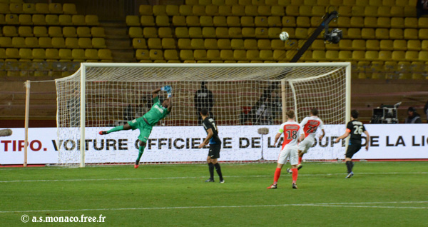 Tir de Lemar hors du cadre