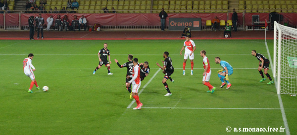 ...Silva reprend...