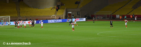 Coup-franc pour Lemar...