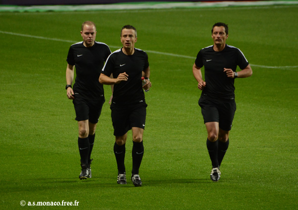 Les arbitres du match