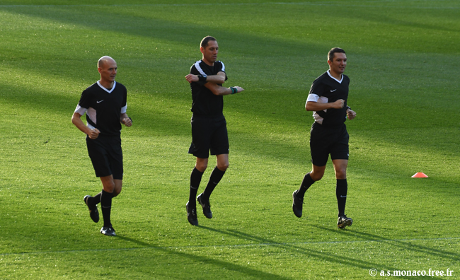 Les arbitres du match