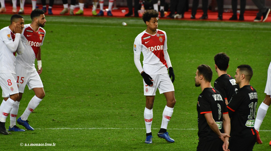 ...la tension est à son comble