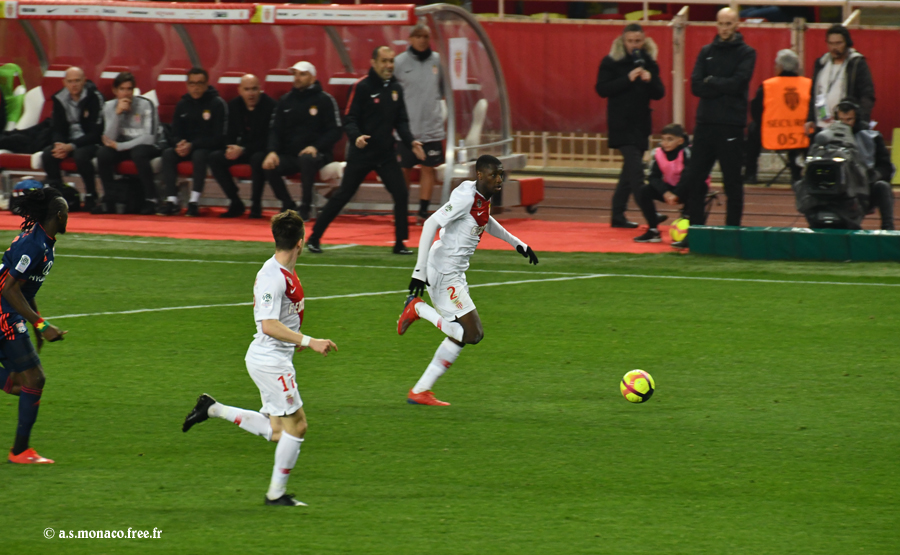Débordement de Ballo-Touré, poussé par Jardim...