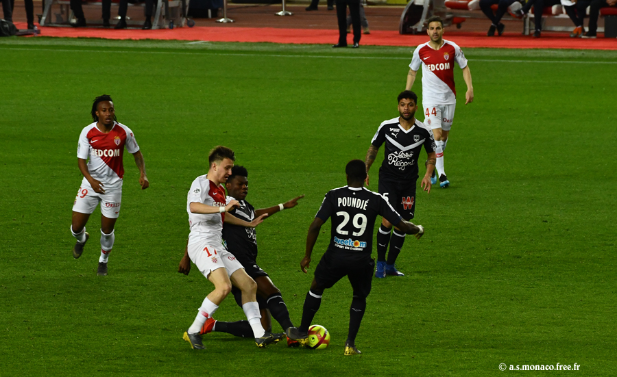 Golovin vient gêner la relance