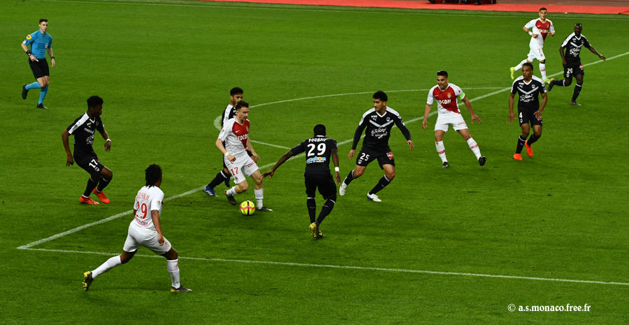 Golovin pour Martins...
